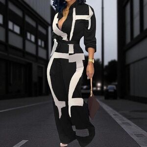 Step into Elegance with SeNight's Chic Black & White Jumpsuit! 🌟 Ladies Small